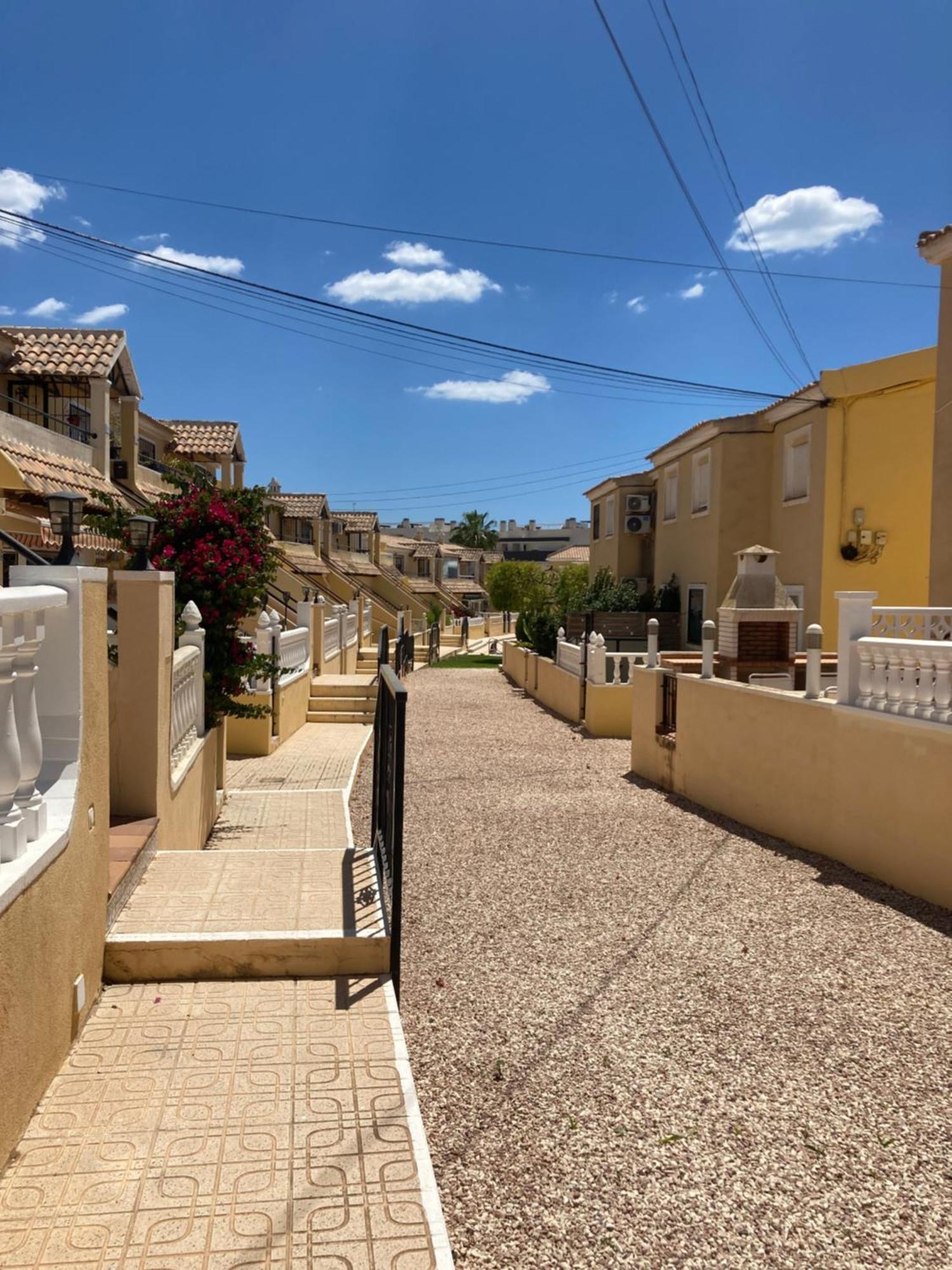 Villa Martin Secure Complex Two Bed Apartment With Access To Six Pools サン・ミゲル・デ・サリーナス エクステリア 写真