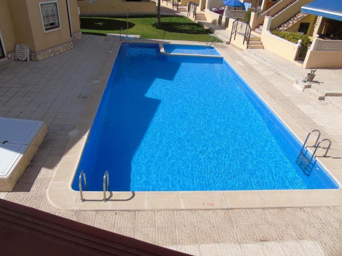 Villa Martin Secure Complex Two Bed Apartment With Access To Six Pools サン・ミゲル・デ・サリーナス エクステリア 写真