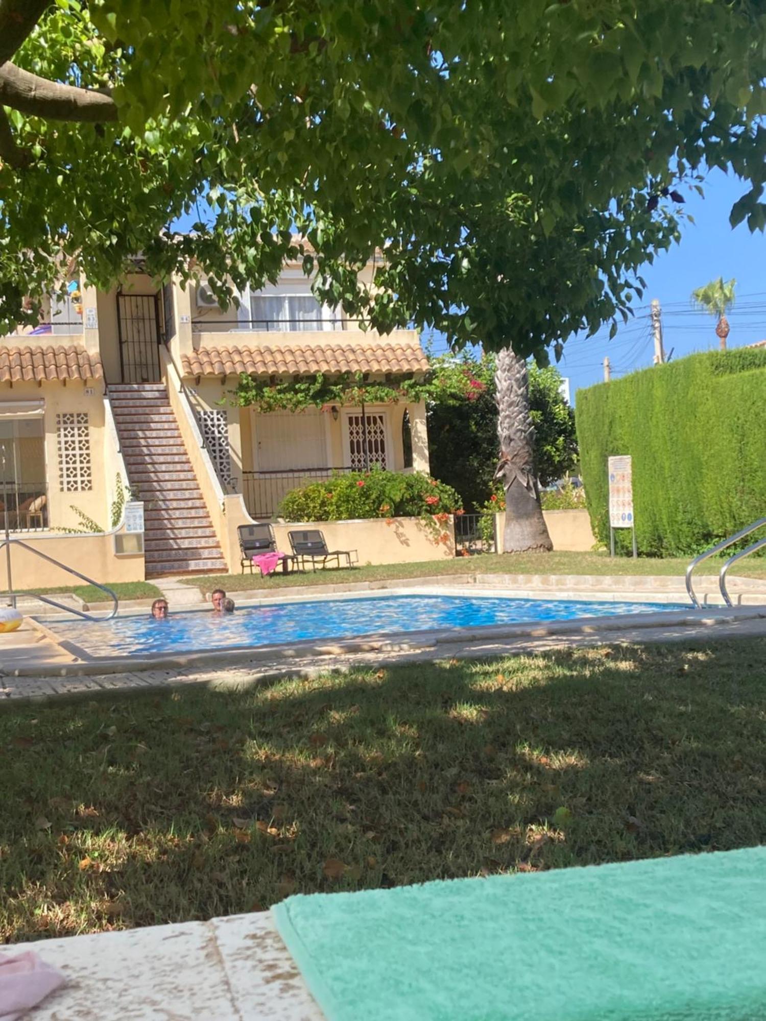 Villa Martin Secure Complex Two Bed Apartment With Access To Six Pools サン・ミゲル・デ・サリーナス エクステリア 写真